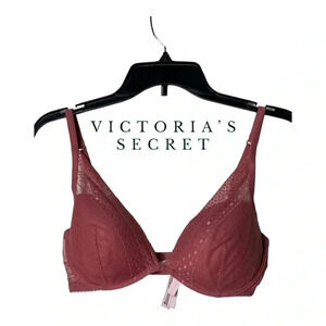 1304. INCREDIBLE BY VICTORIA’S SECRET PLUNGE LIGHTLY‎ PADDED BRA LACE BLUSH PINK